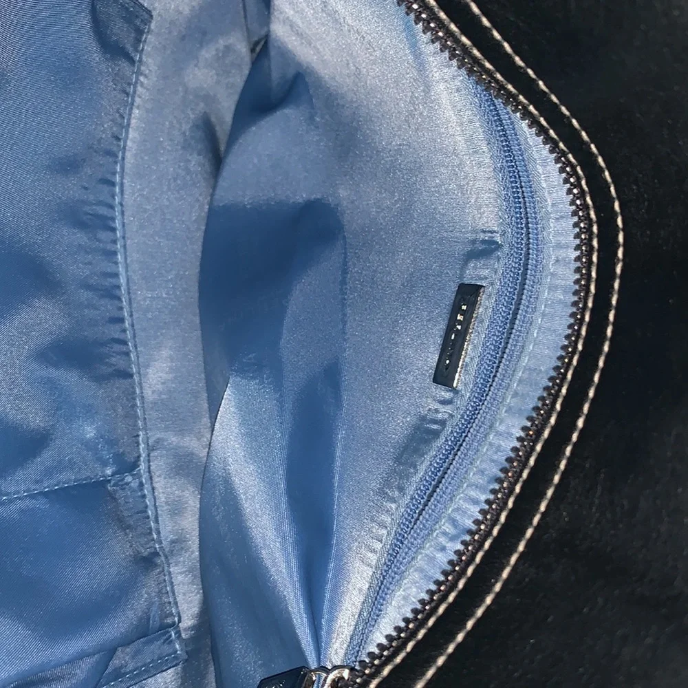 PERLINA Shoulder Bag — Leather — BEAUTIFUL!!!